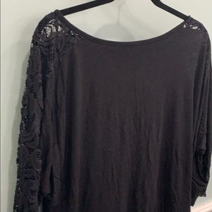 Lacey sleeved top-stitch fix